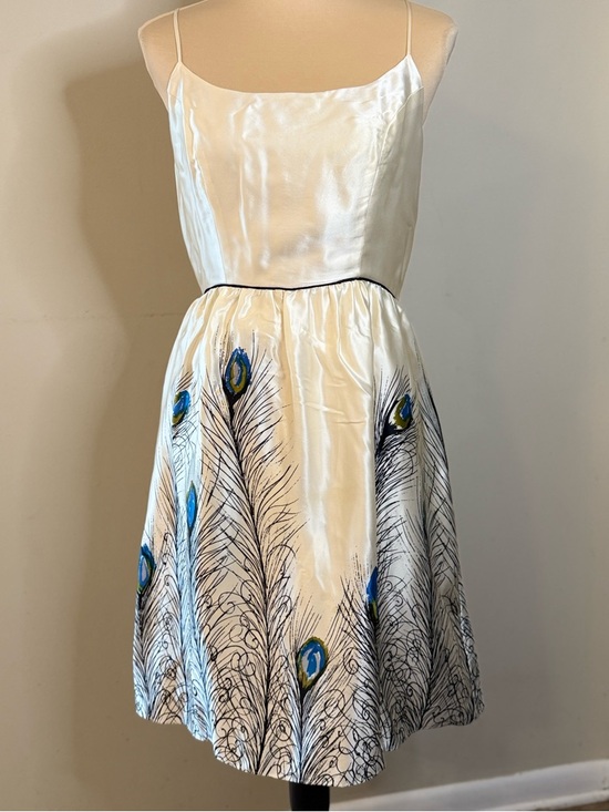 Matty M Dresses & Skirts - Matty M. Silk dress peacock for & flare racer back SZ M